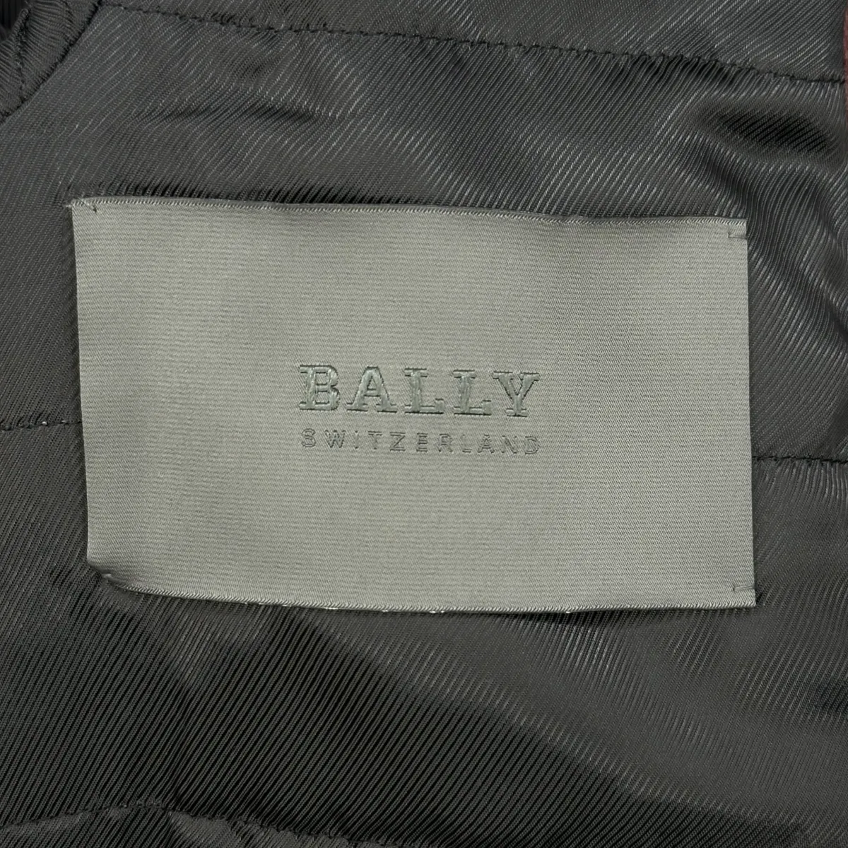 Bally women's burgundy leather biker jacket with fox fur collar detail