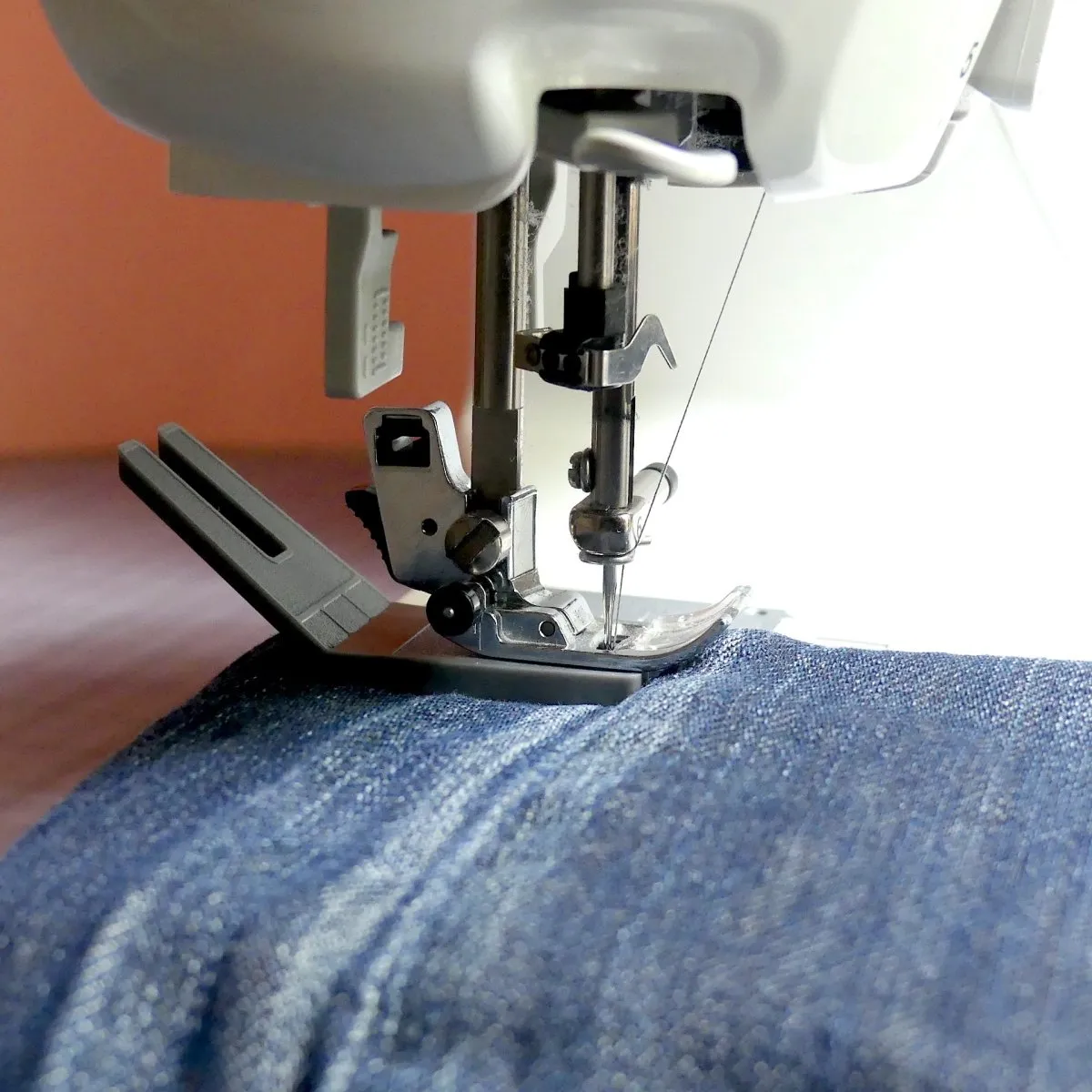 Bulky Seam Jumper - Get Consistent Stitches When Sewing Over Seams & Bumps