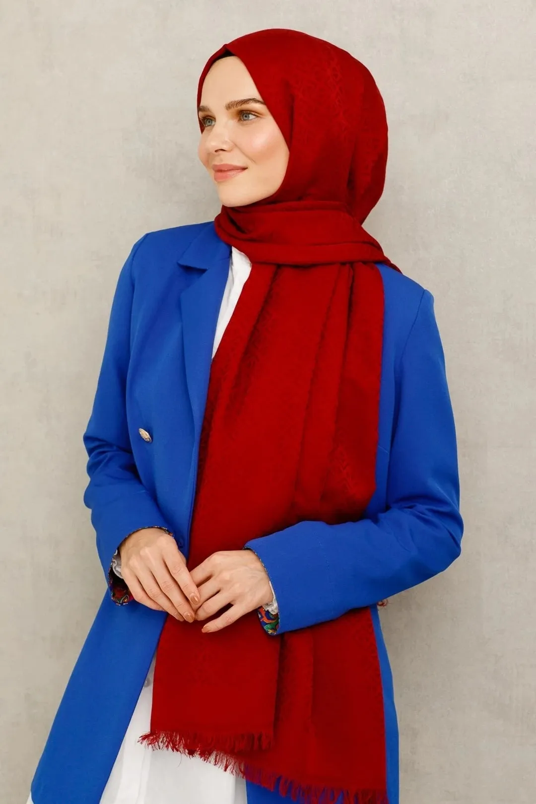 Burgundy Triangle Pattern Cotton Jacquard Hijab