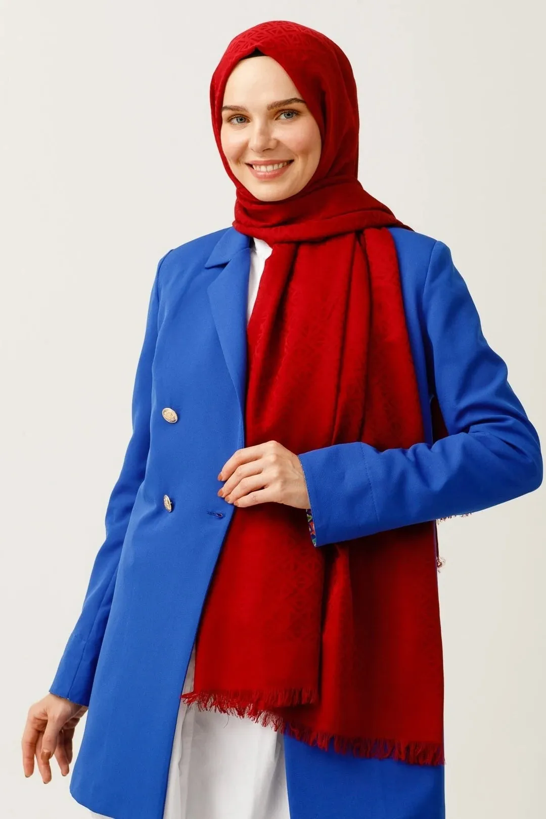 Burgundy Triangle Pattern Cotton Jacquard Hijab