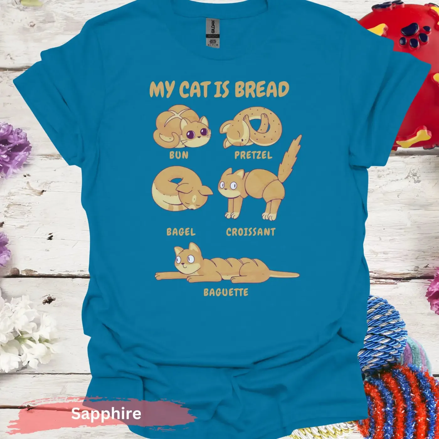 Cute Cat Bread T-shirt