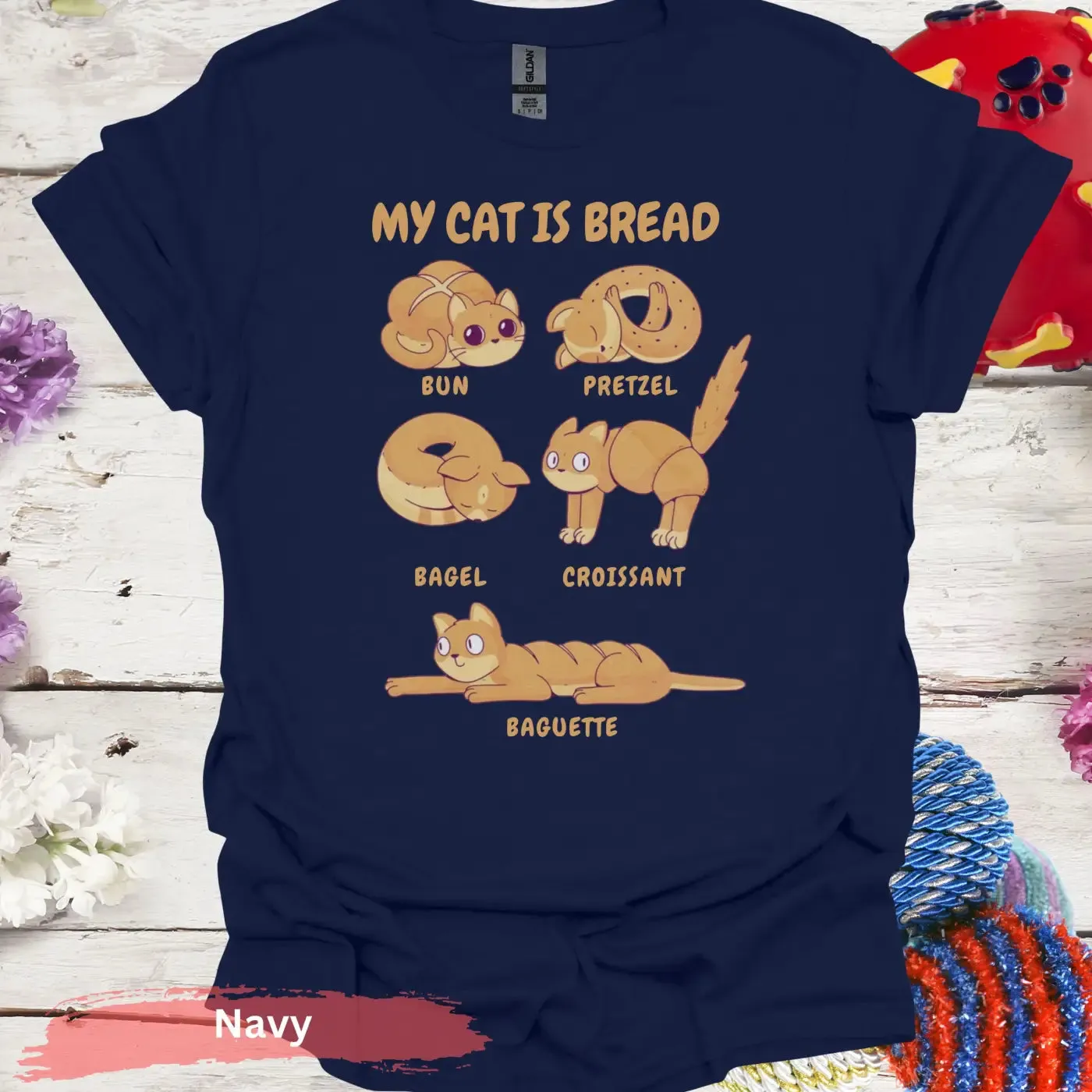 Cute Cat Bread T-shirt