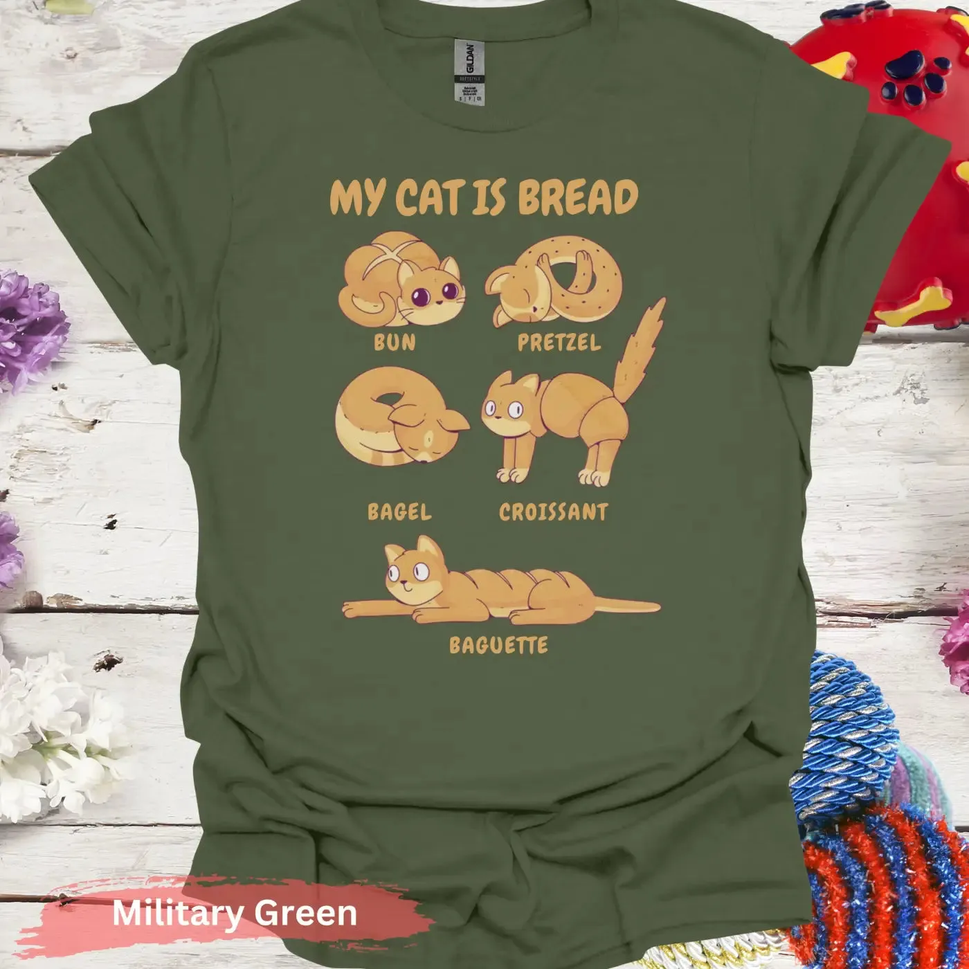 Cute Cat Bread T-shirt