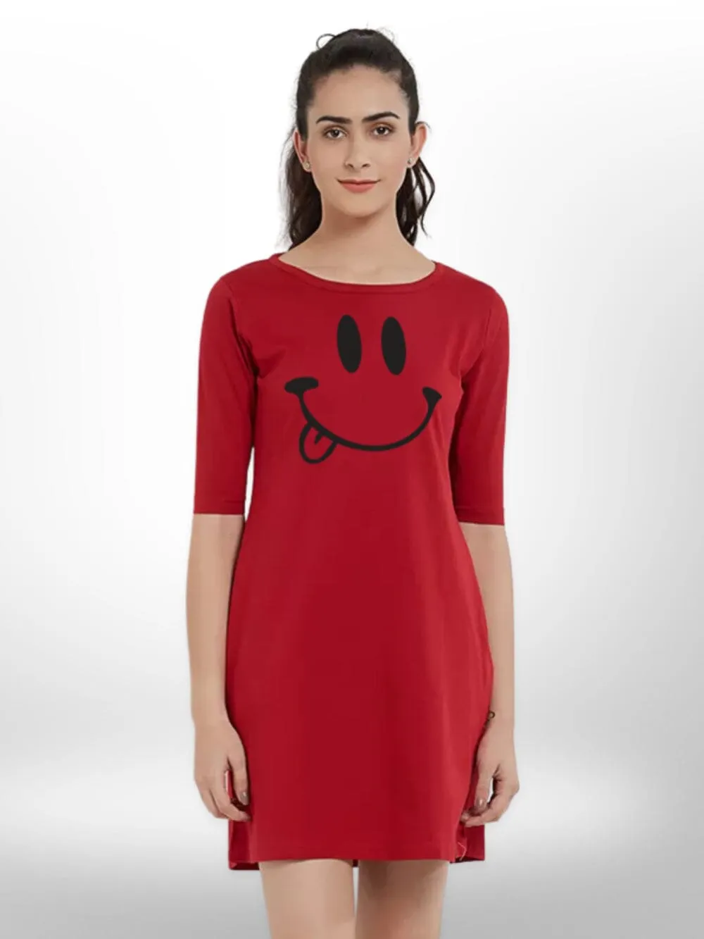 EMOJI SMILE PRINT THREE QUARTER SLEEVE T-SHIRT SIDE POCKET FOR WOMEN'S