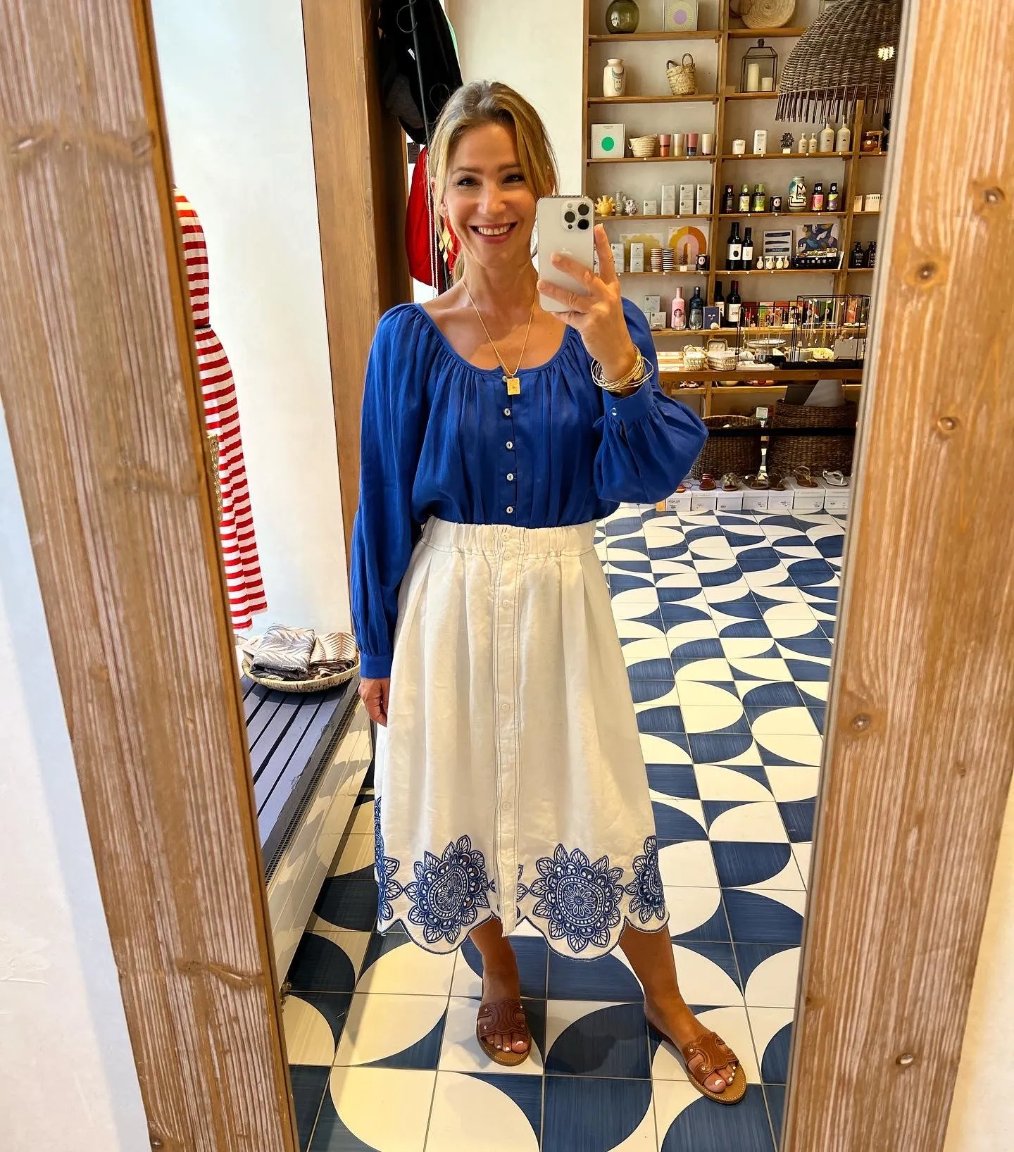 LINEN BLOUSE "MINIMAL"