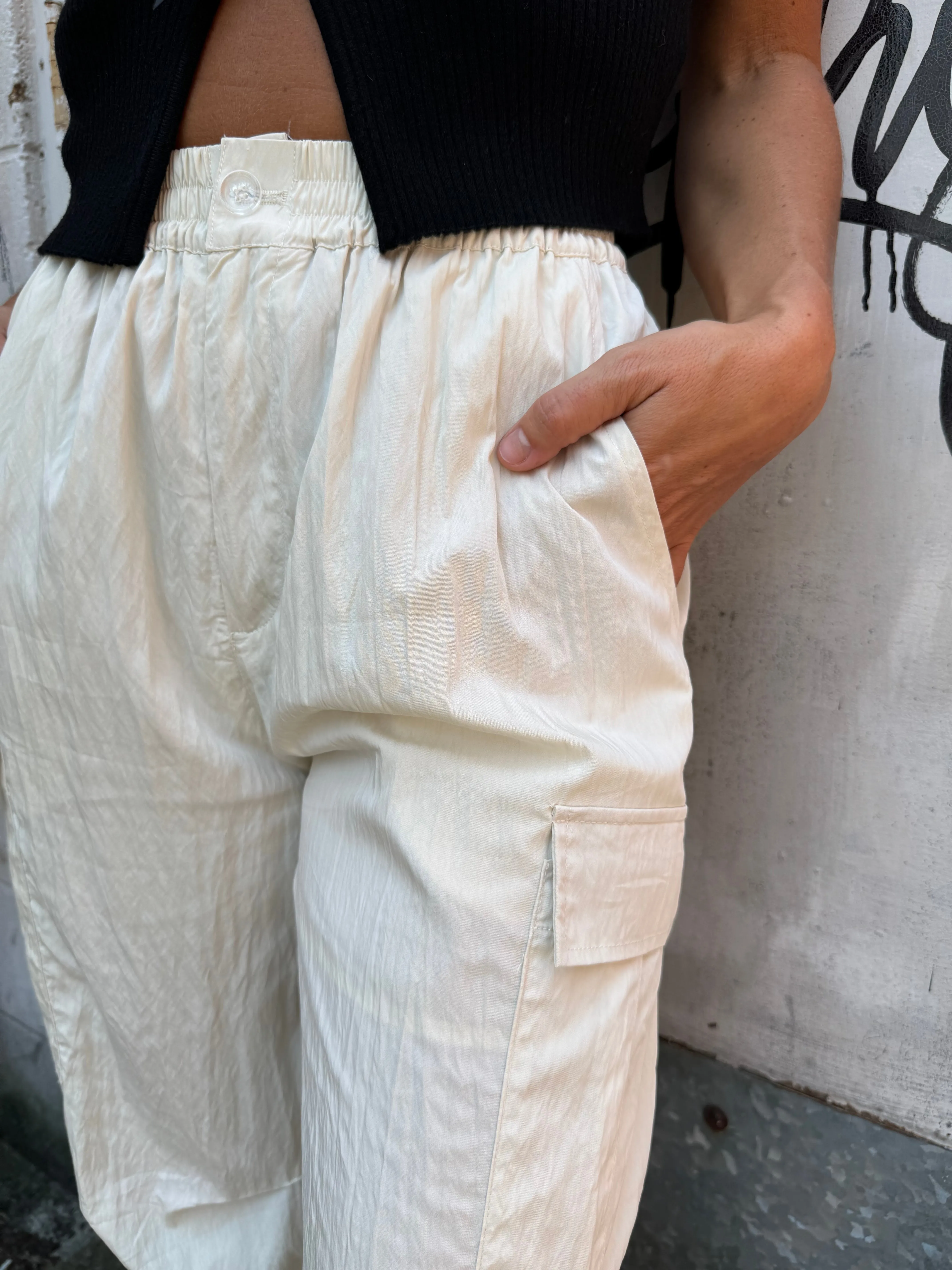 SAND CARGO PANTS