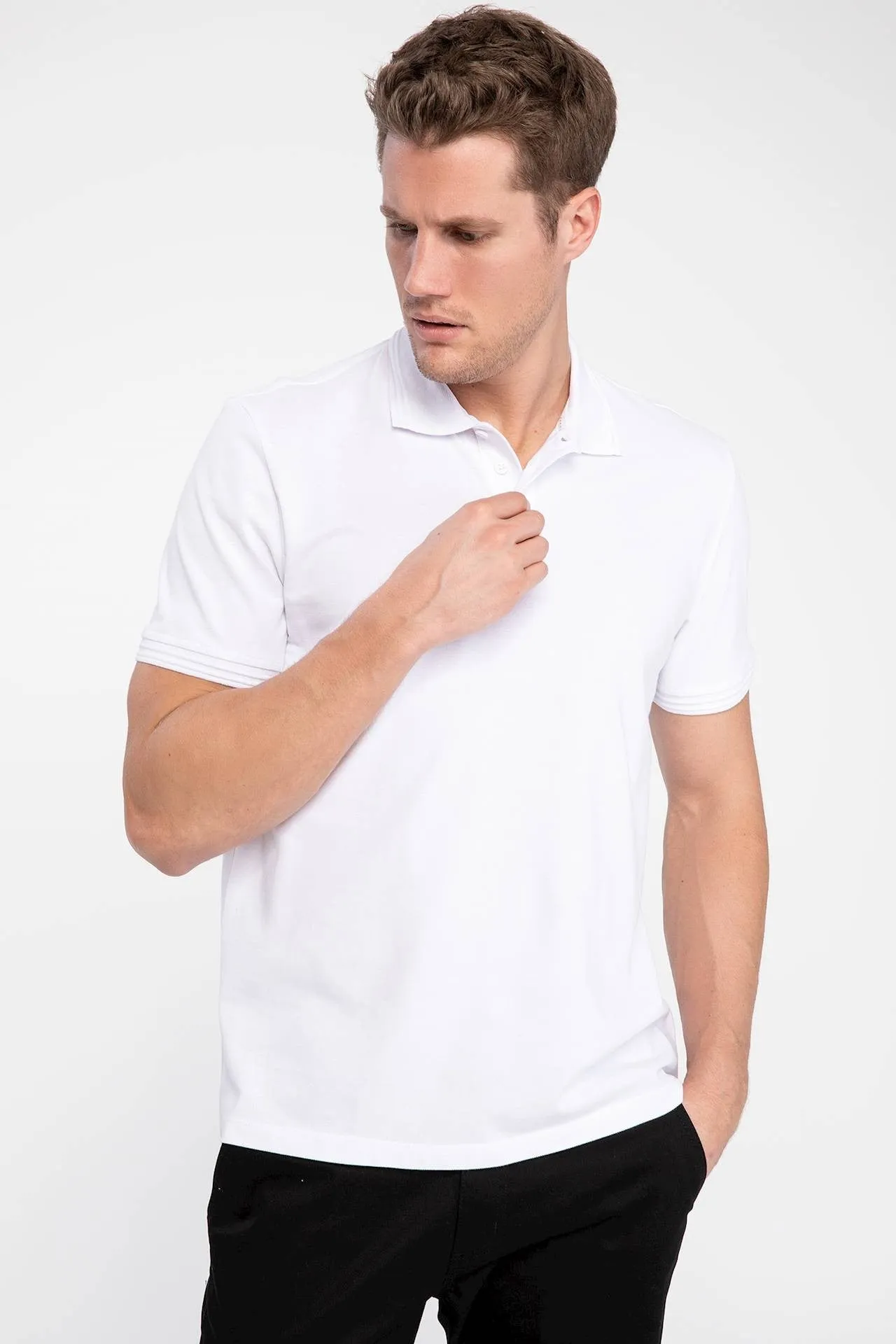 Sidiou Group Men's White Polo Neck Short Sleeves T-Shirt