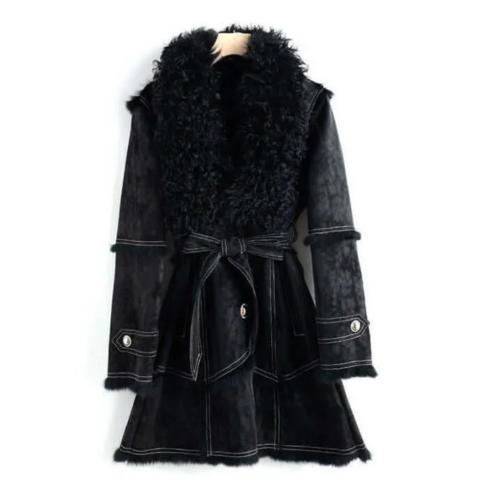 Women's Faux Fur Coat with Oversized Collar