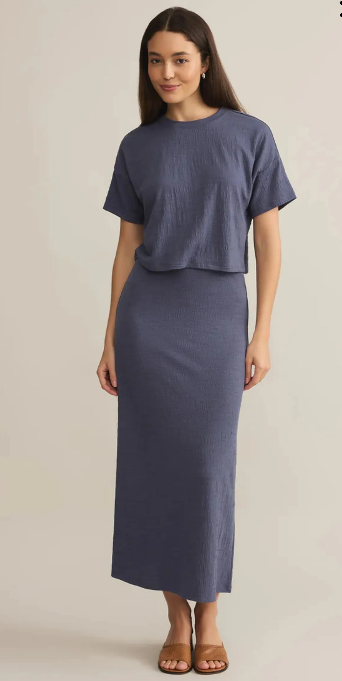 ZK251338 Delavine Textured Midi Skirt